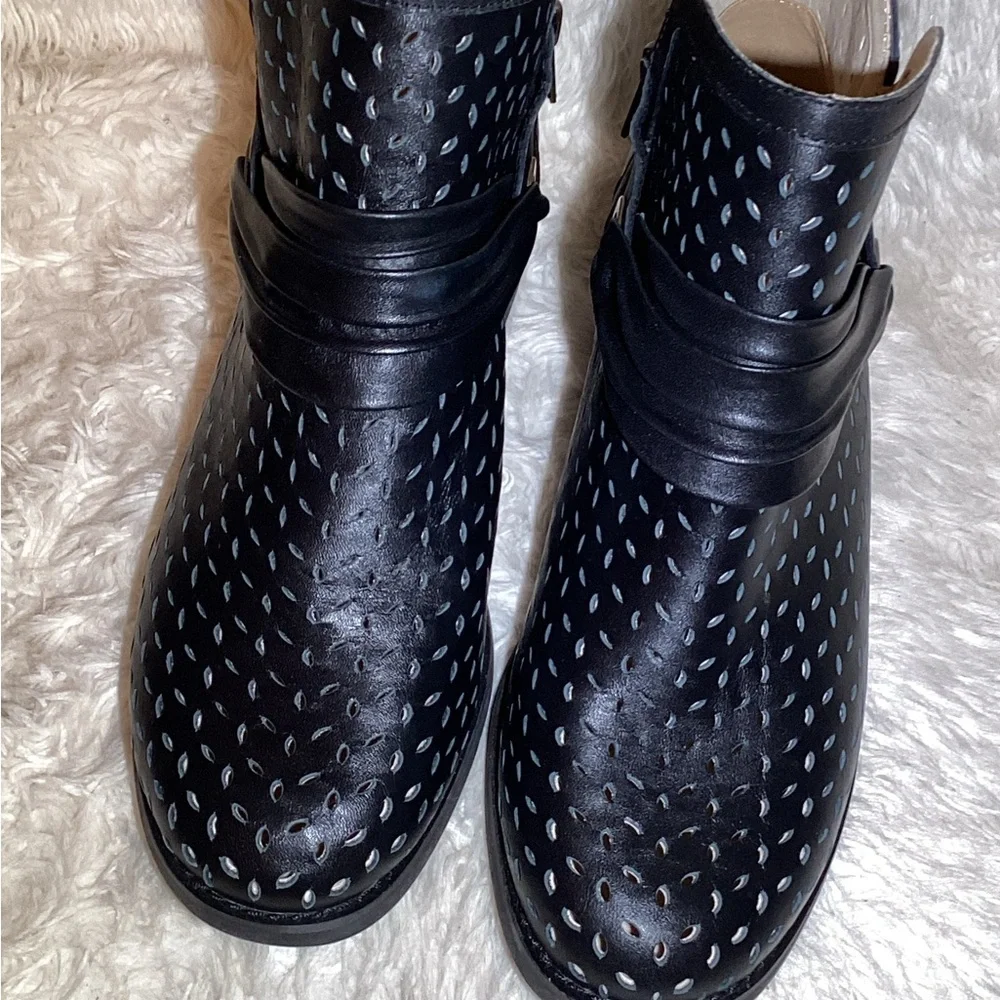 Spenco orthotic black leather razor cut ankle boots size 8.5